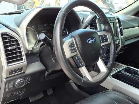 Used 2018 Ford F350 Lariat w/ Lariat Ultimate Package AWD/4WD image 21