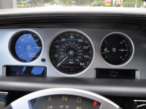 Used 2009 Rolls-Royce Phantom Coupe image 26