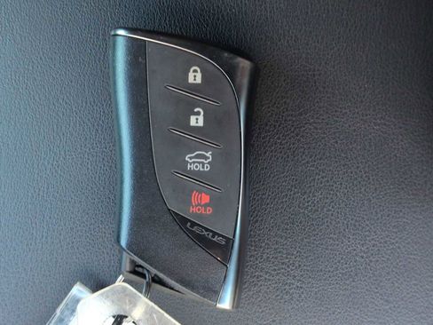 Used 2022 Lexus ES 300h F Sport w/ Accessory Package image 33