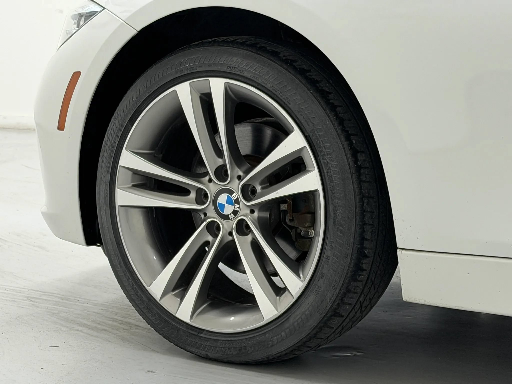 Used 2017 BMW 330i Sedan RWD image 95