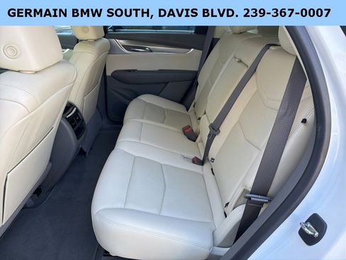 Used 2021 Cadillac XT5 Premium Luxury image 24