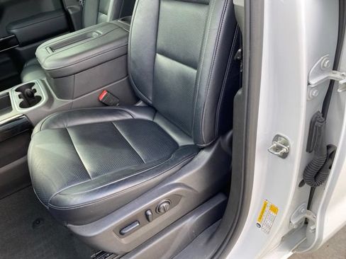 Used 2021 GMC Sierra 1500 Elevation w/ Preferred Package AWD/4WD image 16