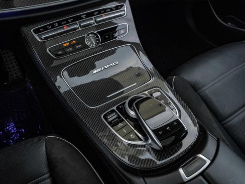 Used 2019 Mercedes-Benz E 63 AMG S image 25