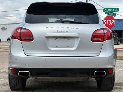 Used 2013 Porsche Cayenne AWD/4WD image 6