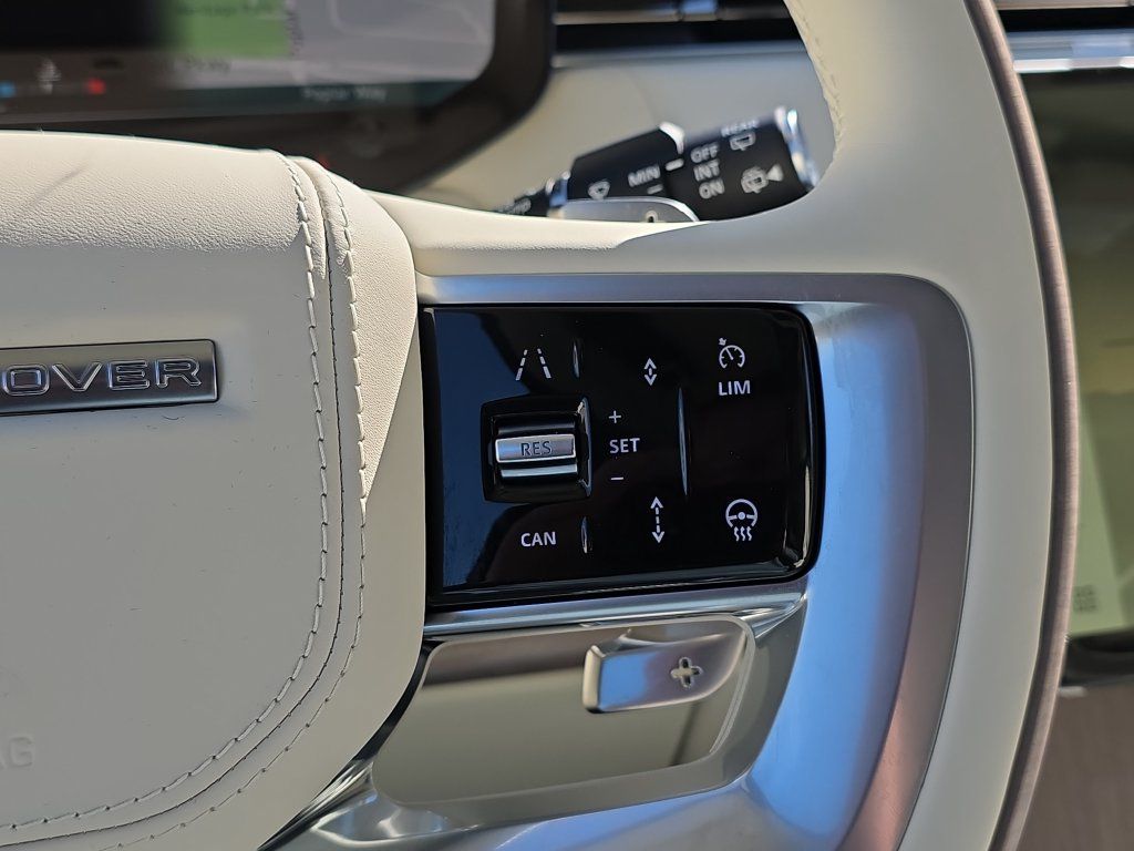 New 2026 Land Rover Range Rover SE AWD/4WD image 18