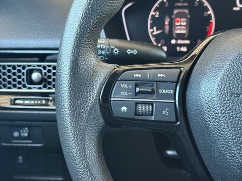 Used 2025 Honda Civic LX image 29