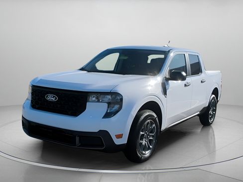 New 2026 Ford Maverick XLT w/ 4K Tow Package AWD/4WD image 11