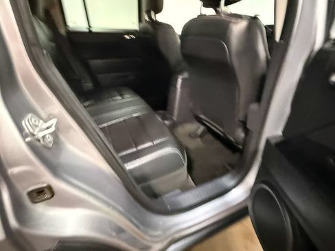 Used 2017 Jeep Patriot High Altitude AWD/4WD image 65