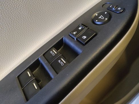 Used 2017 Honda Accord Touring image 27