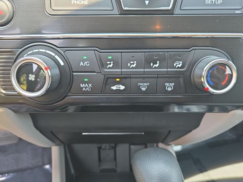 Used 2013 Honda Civic LX image 23