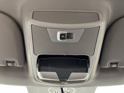Used 2018 Ford F150 XLT w/ Equipment Group 302A Luxury AWD/4WD image 32