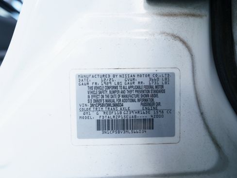 Used 2021 Nissan Kicks S FWD image 42