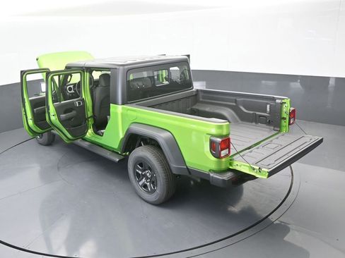 New 2026 Jeep Gladiator Sport image 58