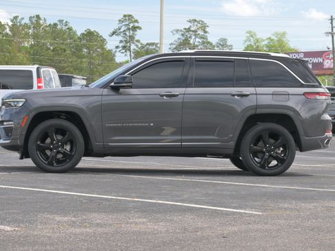 Used 2023 Jeep Grand Cherokee Summit w/ Adv Protech Group IV image 7