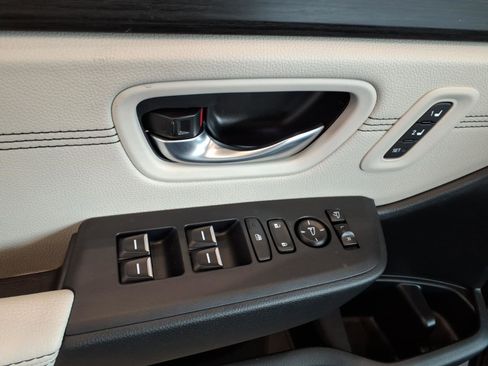 New 2026 Honda Pilot Touring image 13