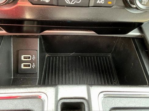 Used 2017 Ford F150 XLT w/ Equipment Group 302A Luxury image 25