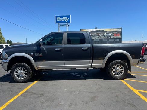 Used 2017 RAM 2500 Laramie w/ Convenience Group AWD/4WD image 7