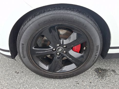 Used 2025 Land Rover Range Rover Velar S image 8