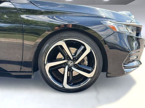 Used 2020 Honda Accord Sport image 12