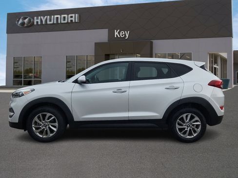 Used 2018 Hyundai Tucson SE AWD/4WD image 6