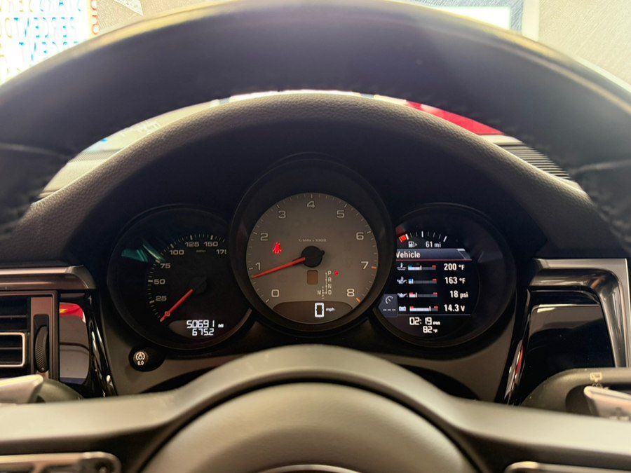 Used 2021 Porsche Macan S AWD/4WD image 36