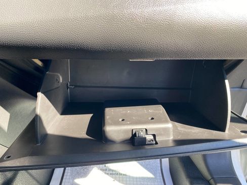 Used 2016 Ford Taurus Police Interceptor AWD w/ Ready For The Road Package image 27