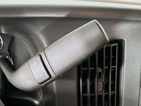 New 2026 Chevrolet Express 3500 image 16