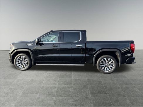 Used 2024 GMC Sierra 1500 Denali image 2