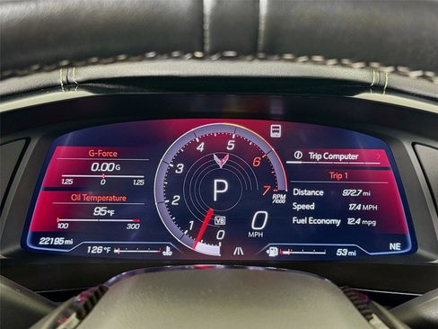 Used 2022 Chevrolet Corvette Stingray Preferred Cpe w/ Z51 Performance Package image 5