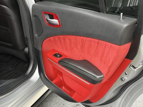 Used 2016 Dodge Charger SRT w/ Harman/Kardon Audio Group image 26