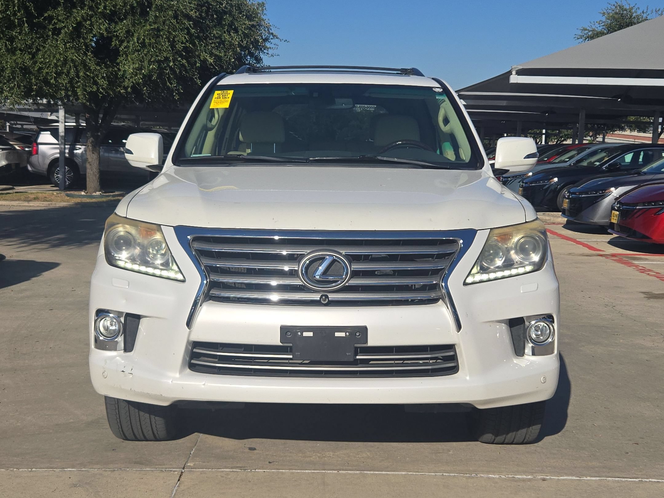 Used 2013 Lexus LX 570 4WD w/ Luxury Pkg image 8
