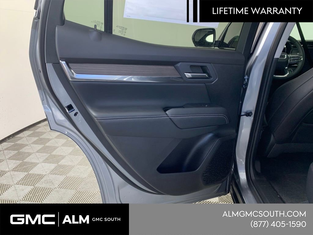 New 2026 GMC Terrain Denali AWD/4WD image 27