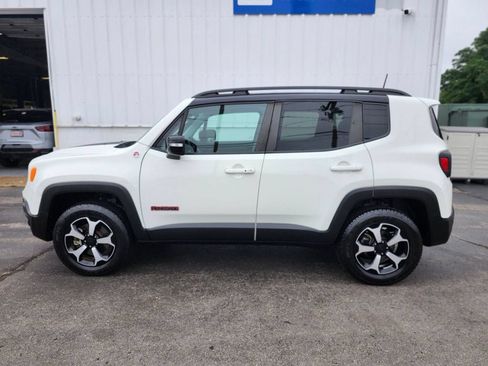 Used 2022 Jeep Renegade Trailhawk w/ Trailer Tow Group AWD/4WD image 2