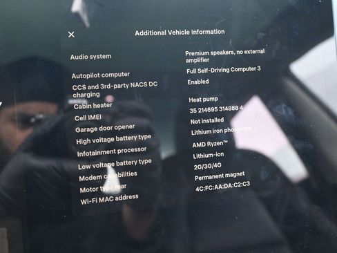 Used 2023 Tesla Model 3 Standard Range image 15