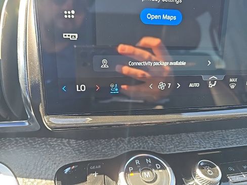 Used 2025 Ford Expedition Tremor AWD/4WD image 33