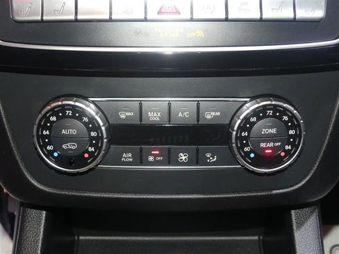 Used 2017 Mercedes-Benz GLS 550 4MATIC image 40