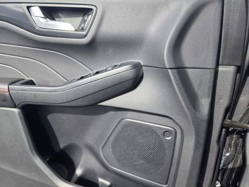 Certified 2025 Ford Escape ST-Line image 14