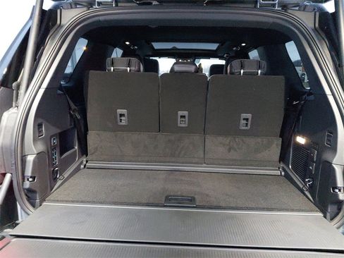 New 2025 Ford Expedition Platinum w/ Stealth Performance Package image 25