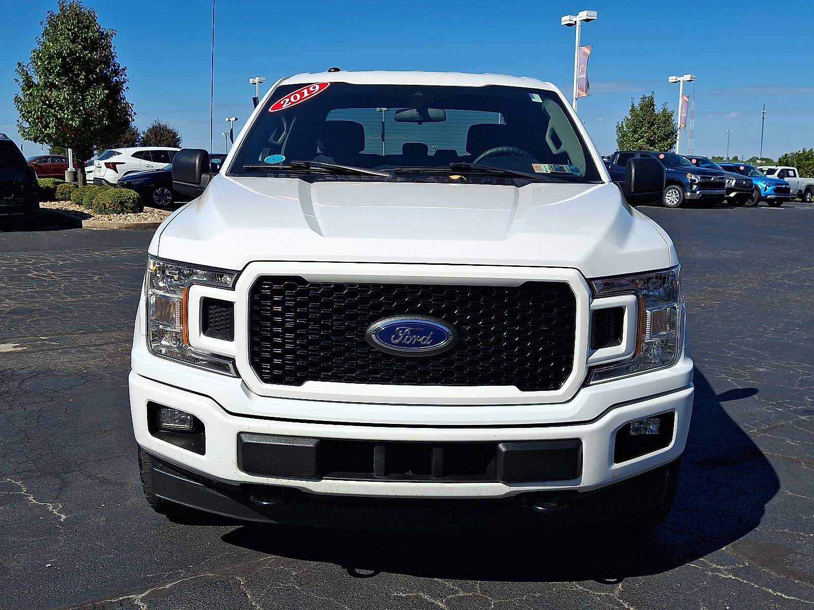 Used 2019 Ford F150 XL w/ Equipment Group 101A Mid AWD/4WD image 2