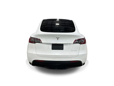 Certified 2023 Tesla Model Y Long Range AWD/4WD image 5