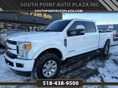 Used 2017 Ford F250 XLT w/ XLT Value Package image 1