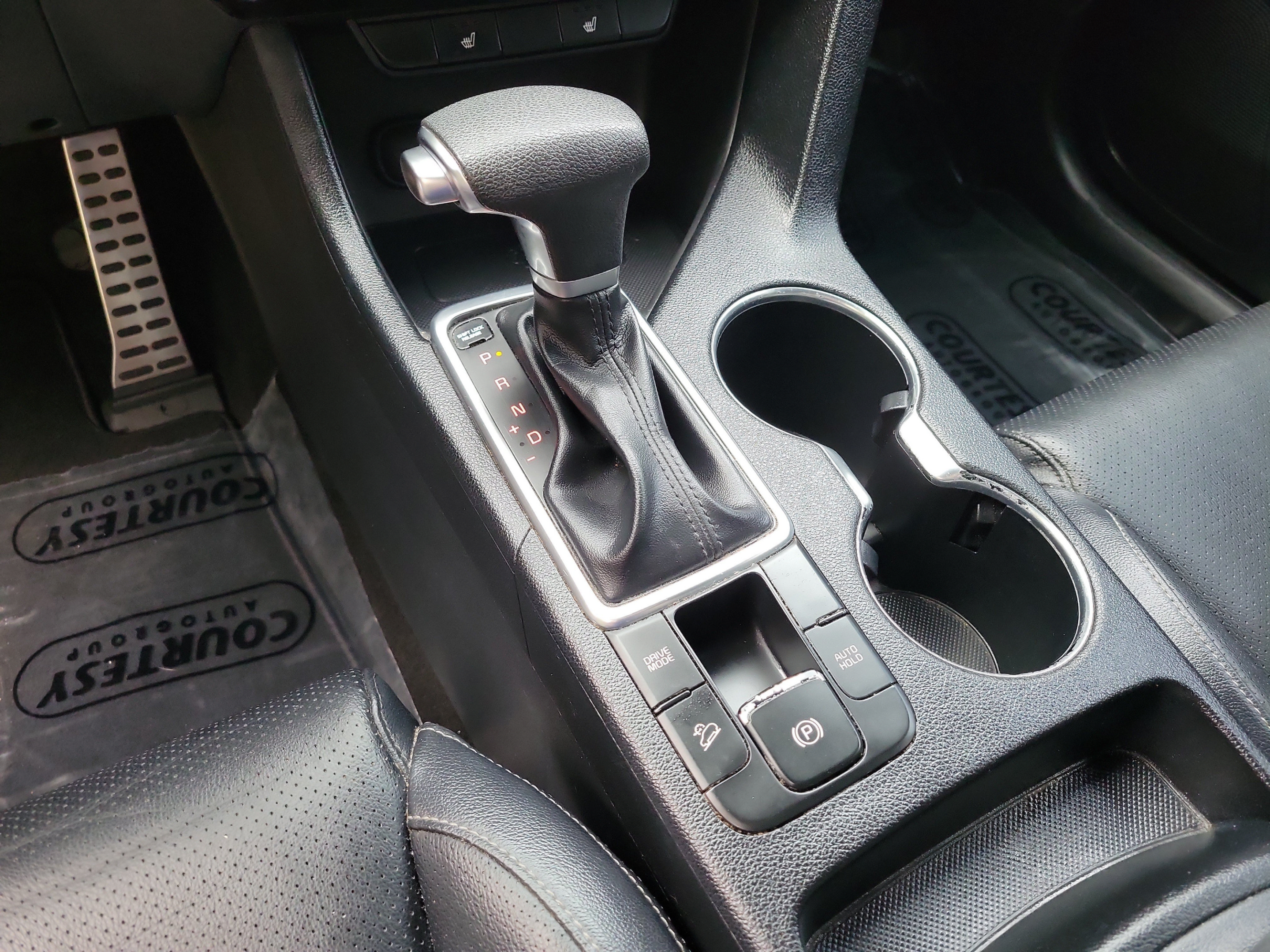 Used 2020 Kia Sportage S w/ Option Group 020 FWD image 22