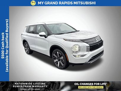 New 2026 Mitsubishi Outlander SE