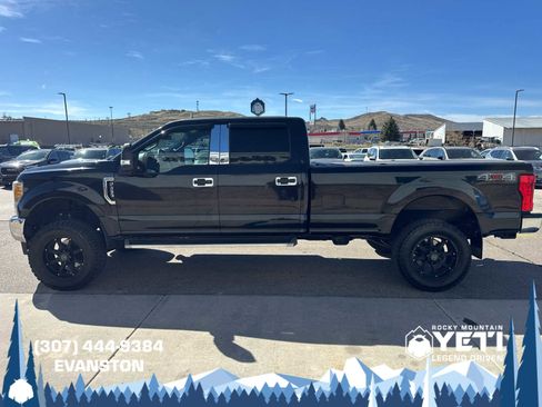 Used 2017 Ford F250 XL w/ STX Appearance Package image 6