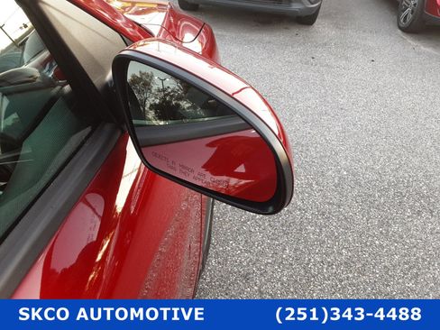 Used 2021 Hyundai Kona SE image 10