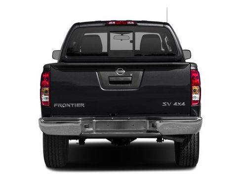Used 2016 Nissan Frontier SV AWD/4WD image 8
