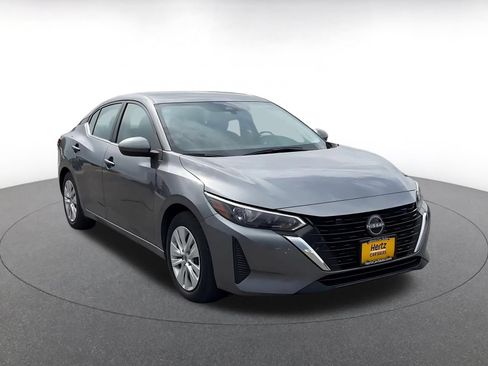 Used 2025 Nissan Sentra S FWD image 3