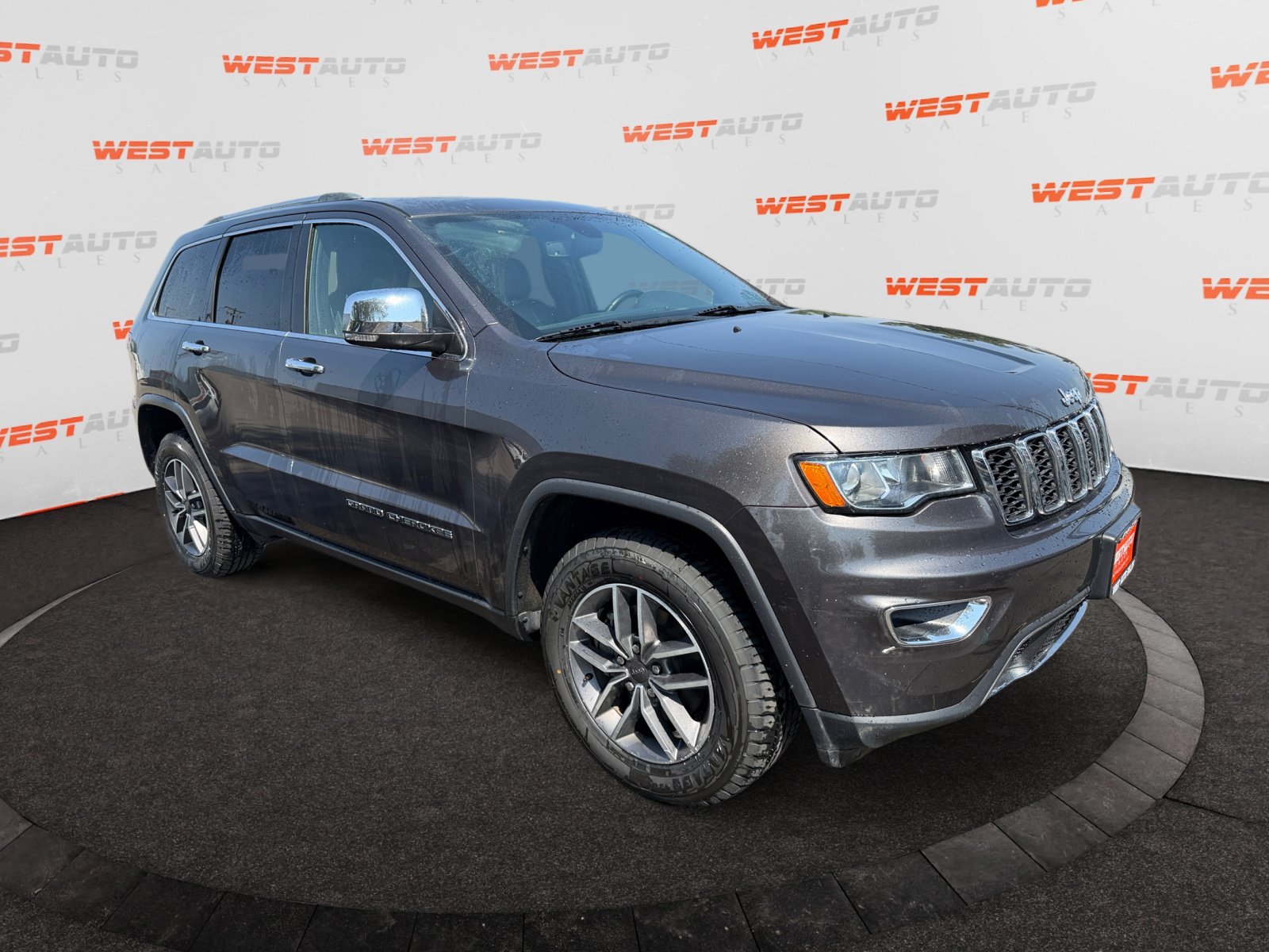 Used 2020 Jeep Grand Cherokee Limited w/ Luxury Group II AWD/4WD image 7