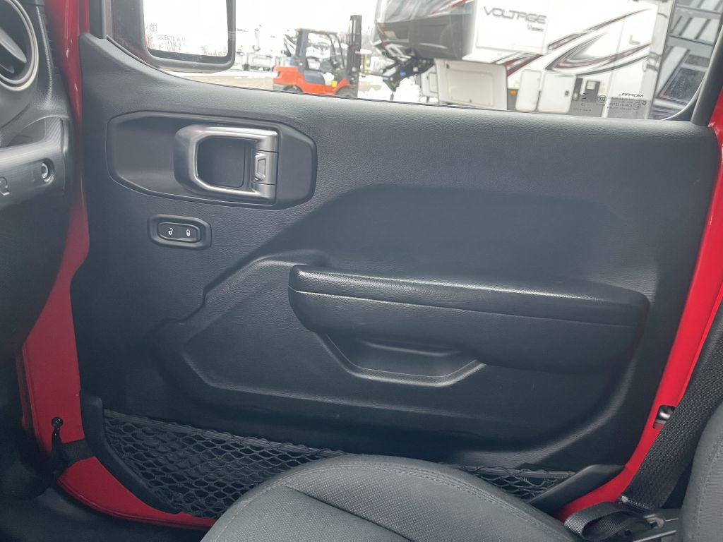 Used 2020 Jeep Wrangler Unlimited Sport S AWD/4WD image 25