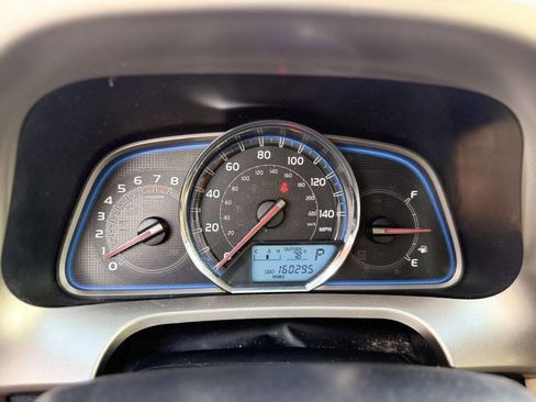 Used 2014 Toyota RAV4 Limited AWD/4WD image 15